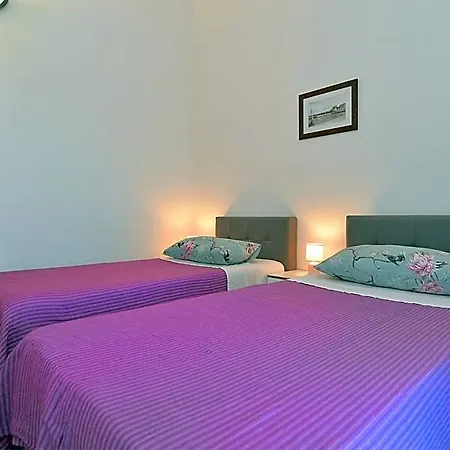 31 Hotel 2*